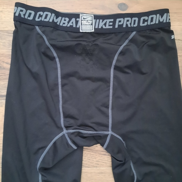 Nike Pro Combat Dri-Fit Compression Tights - Picture 7 of 10